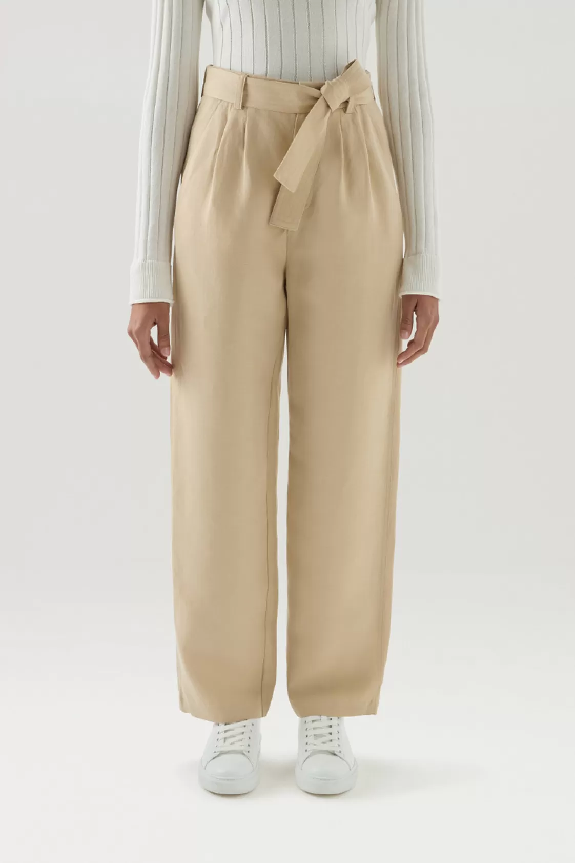 Trousers & Shorts>woolrich Belted Pants In Linen Blend Feather Beige