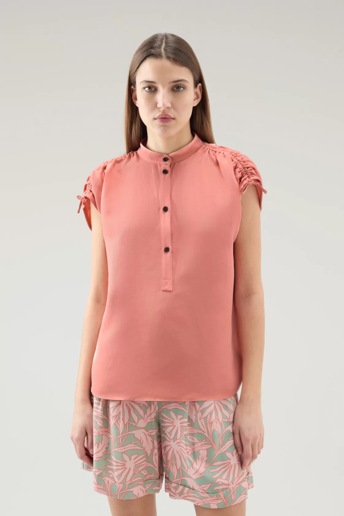 Shirts, Flannels & Shirt Jackets>woolrich Blouse In Linen Blend Coral Sand