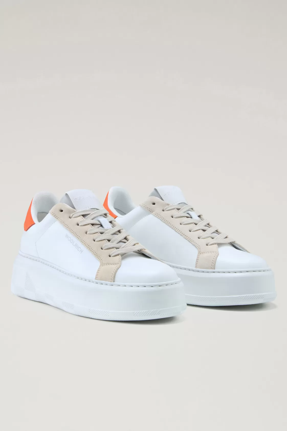 Sneakers>woolrich Chunky Court Sneakers In Leather With Contrasting Trim White Beige