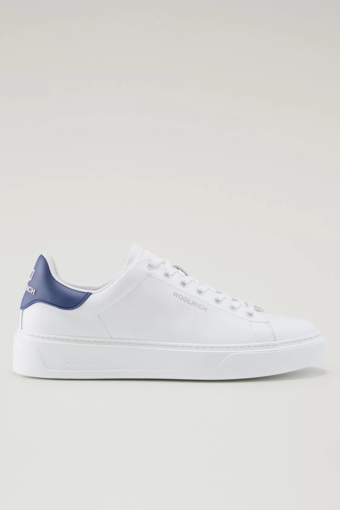 Sneakers>woolrich Classic Court Sneakers In Leather With Contrasting Patch White Blue