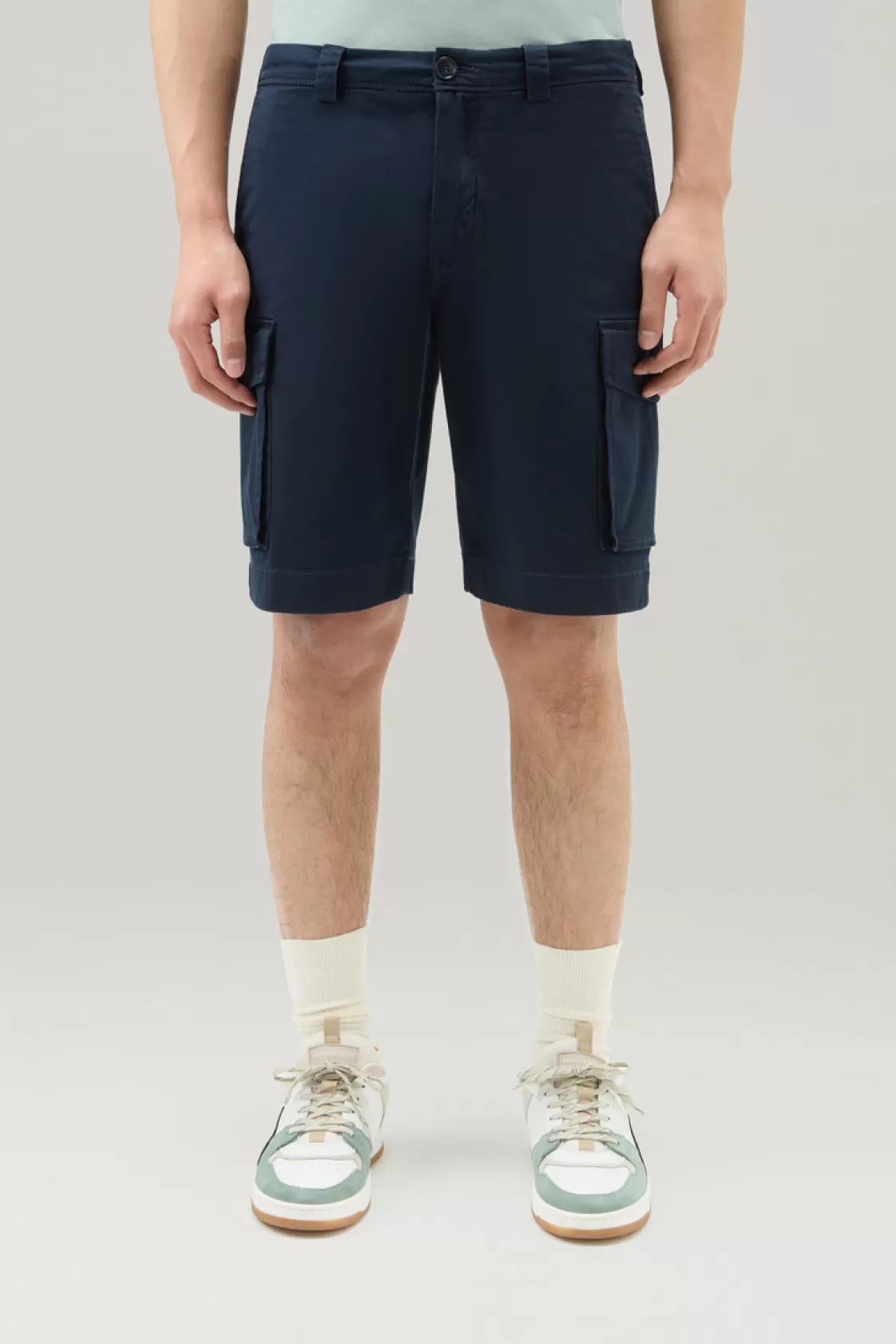 Trousers & Shorts>woolrich Garment-Dyed Cargo Shorts In Stretch Cotton Melton Blue