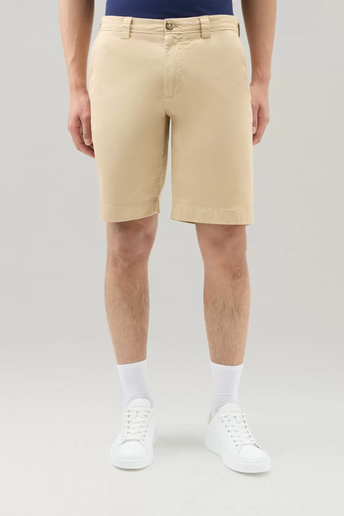 Trousers & Shorts>woolrich Garment-Dyed Chino Shorts In Stretch Cotton Beach Sand