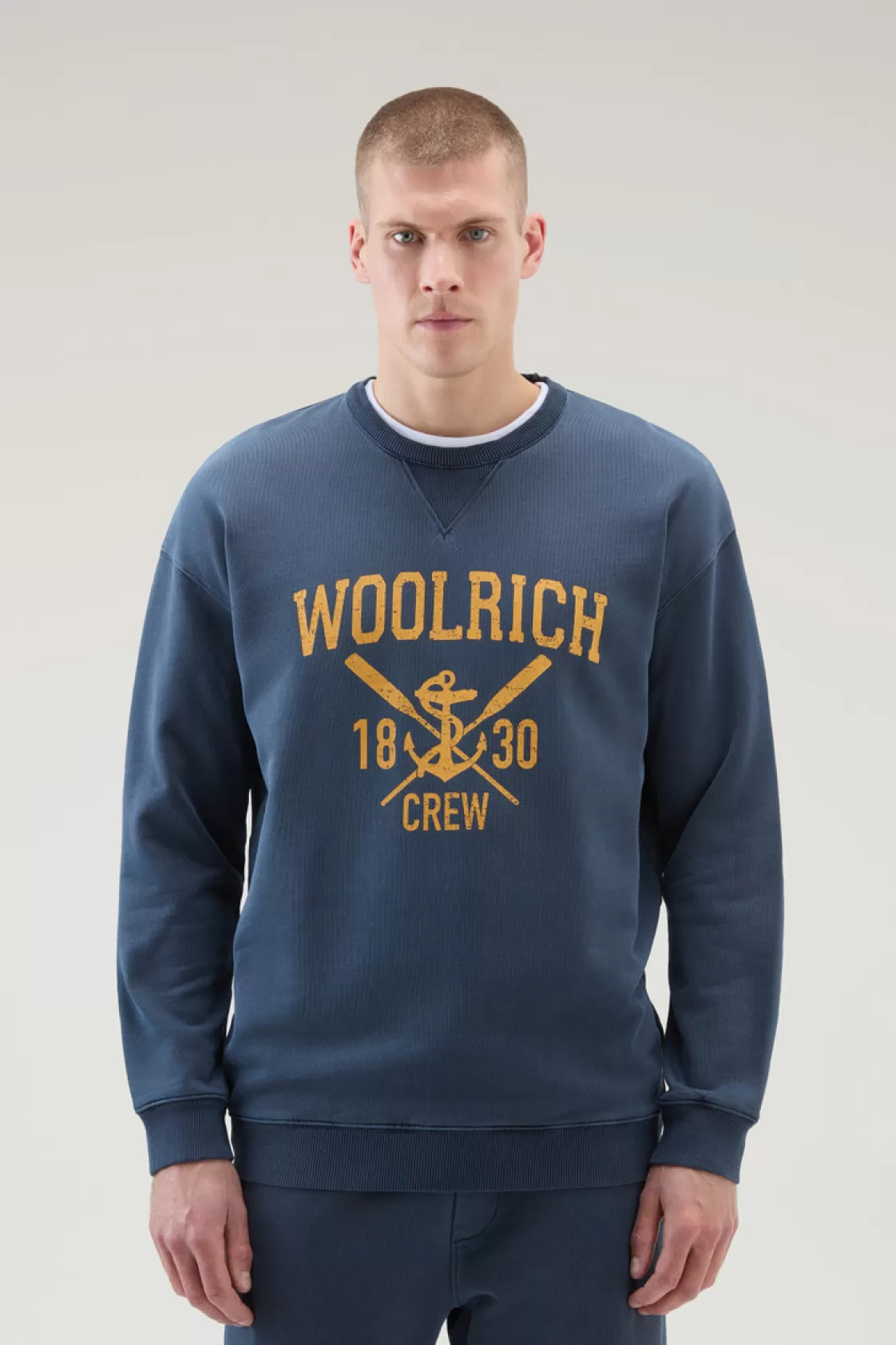 Sweatshirts>woolrich Garment-Dyed Crewneck Sweatshirt With Graphic Print Melton Blue