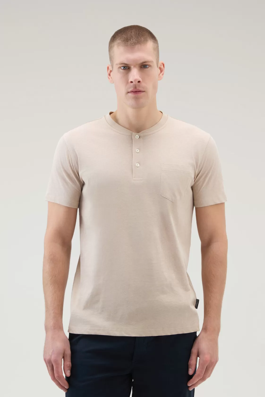 T-Shirts>woolrich Henley T-Shirt In A Cotton-Linen Blend Rope