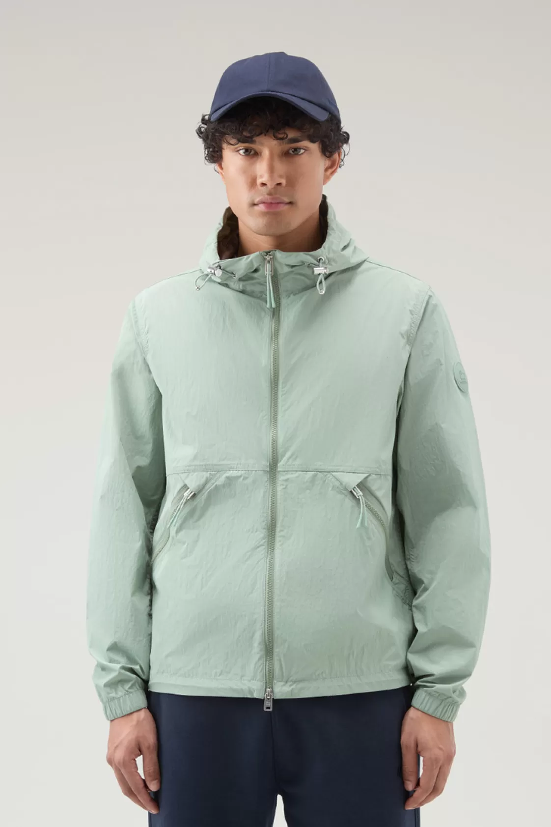 Jackets>woolrich Hooded Crinkle Nylon Windbreaker Sage