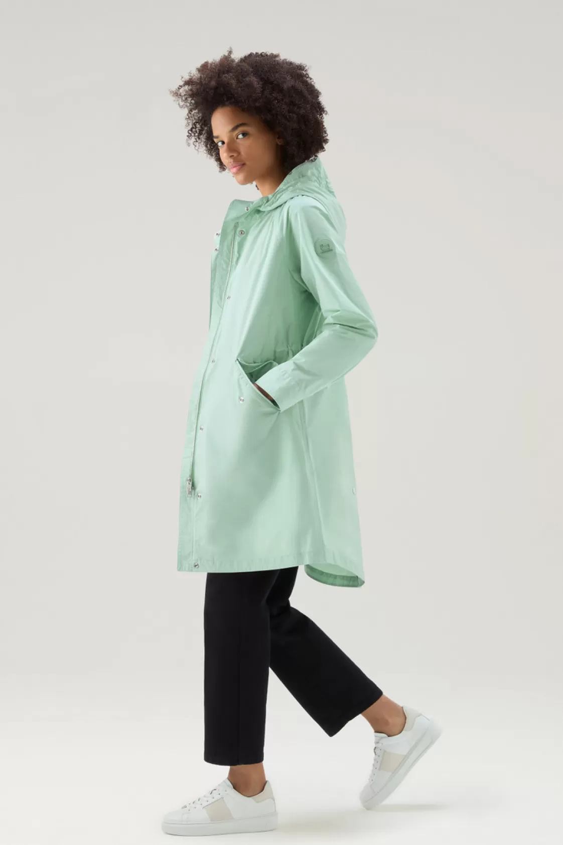 Parkas>woolrich Long Summer Parka In Urban Touch Fabric With Hood Harbor Green