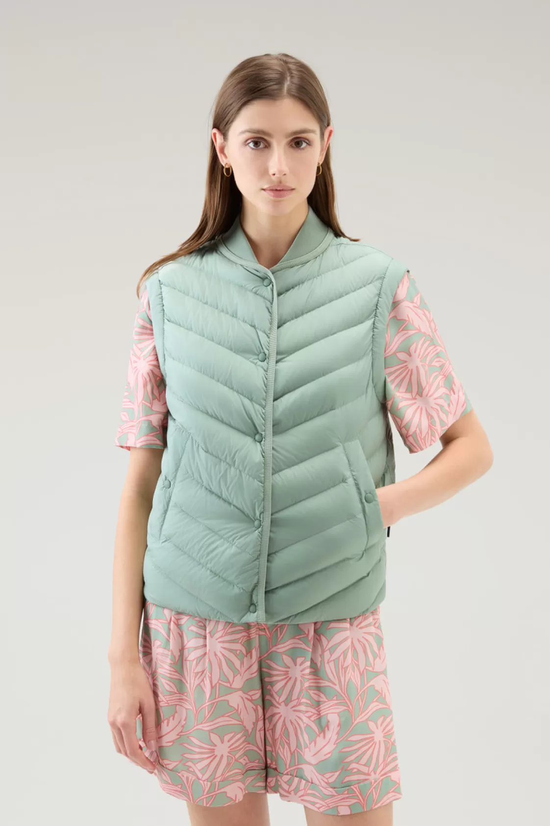 Vests>woolrich Microfiber Vest With Chevron Quilting Sage