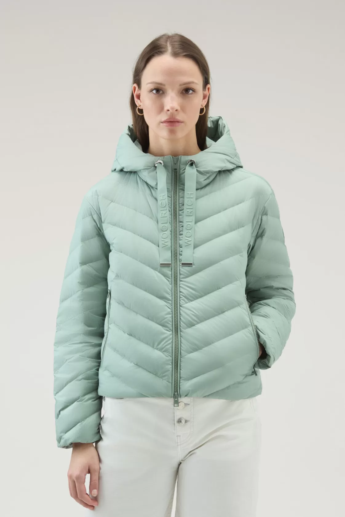 Lightweight Down Jackets>woolrich Microfibre Jacket With Chevron Quilting And Hood Sage