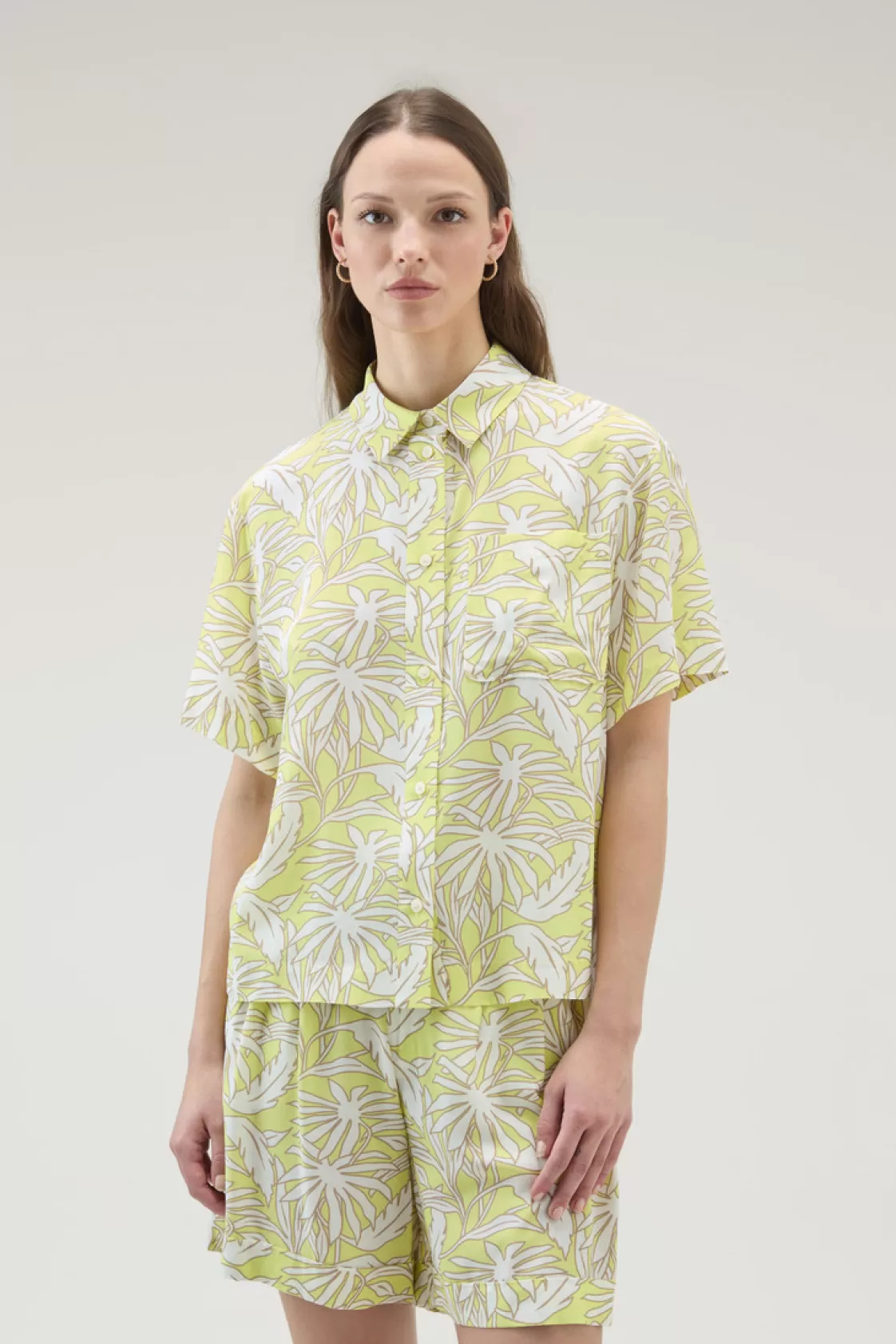 Shirts, Flannels & Shirt Jackets>woolrich Shirt With Tropical Print Sunny Lemon Flower