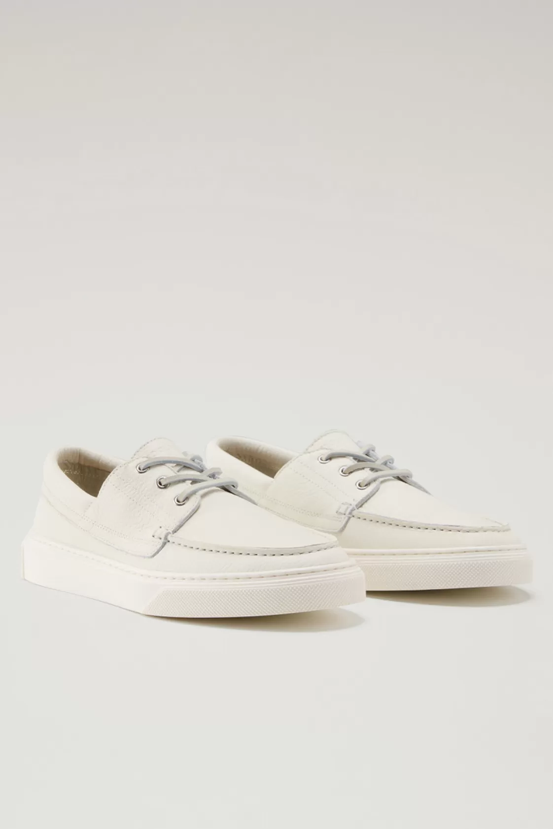 Boat Shoes & Sandals>woolrich Tumbled Leather Boat Shoes Cream