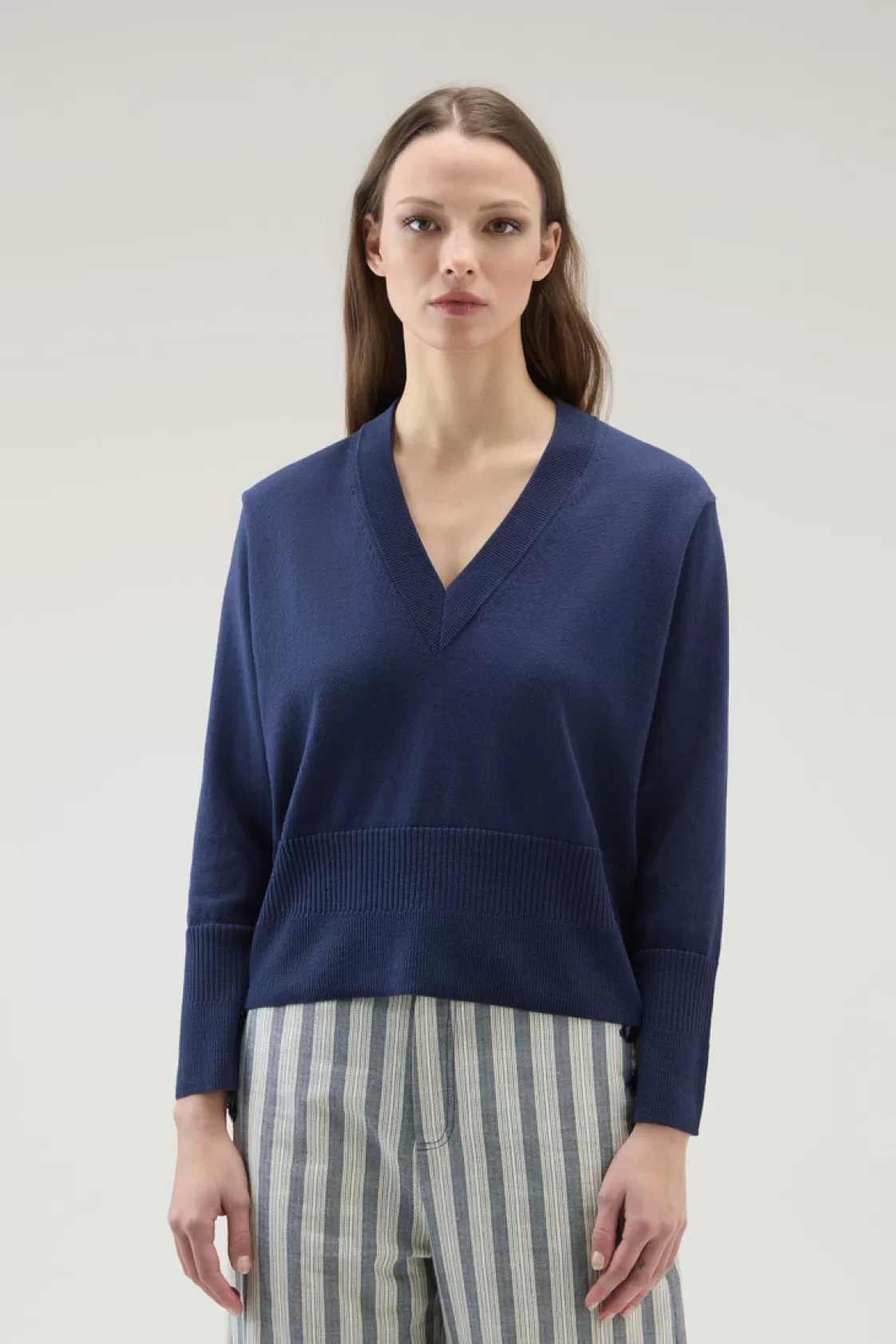 Sweaters>woolrich V-Neck Sweater In Cotton And Cashmere Maritime Blue